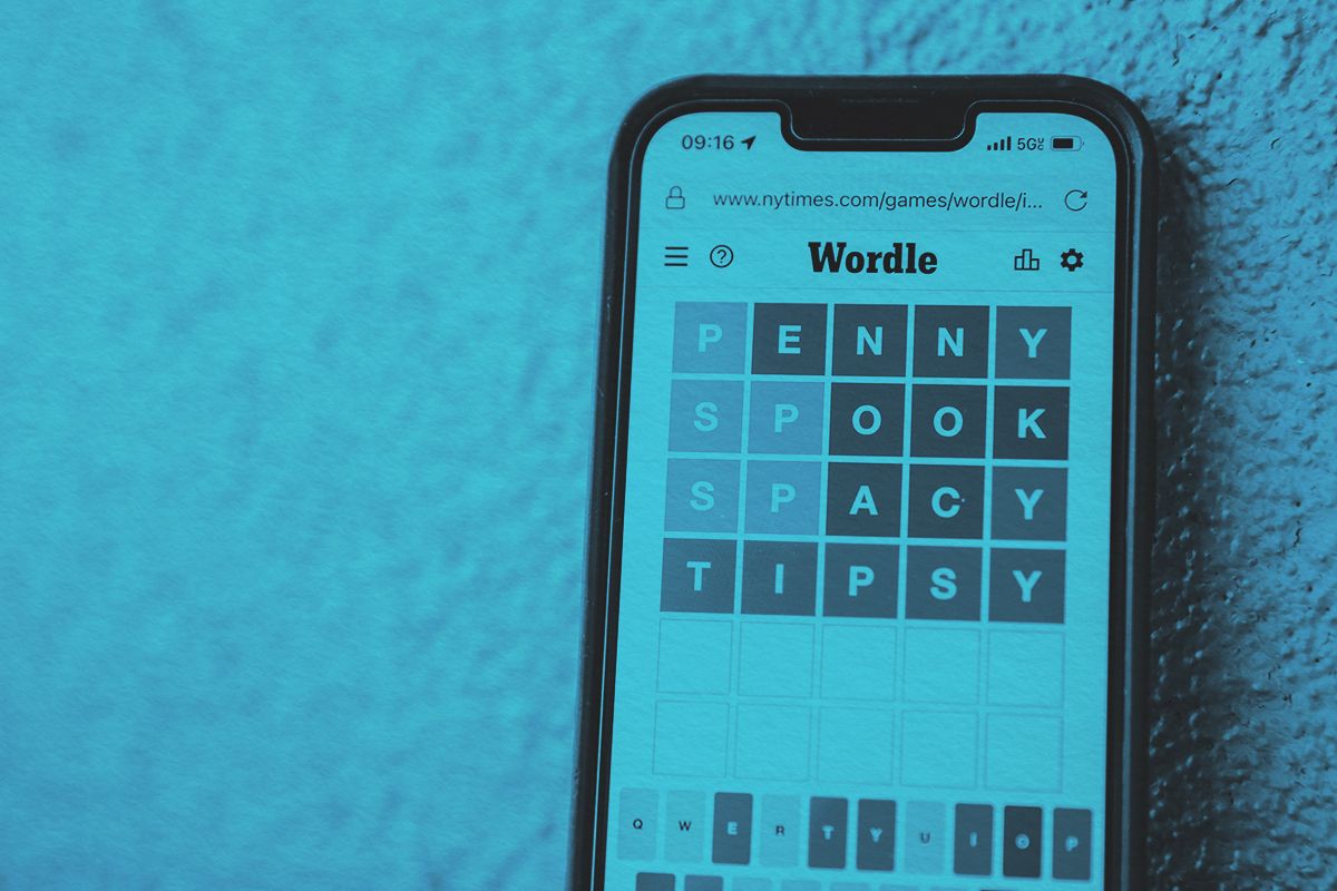 Wordle game on smartphone
