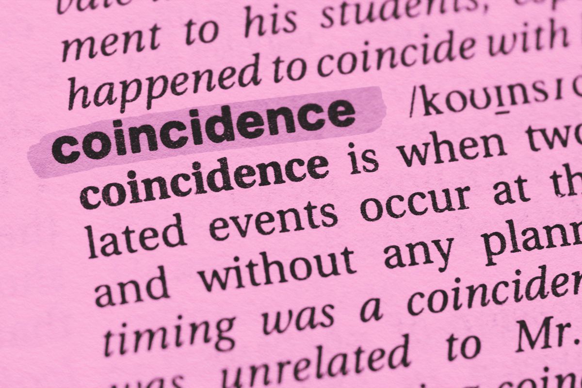 Coincidence word in dictionary