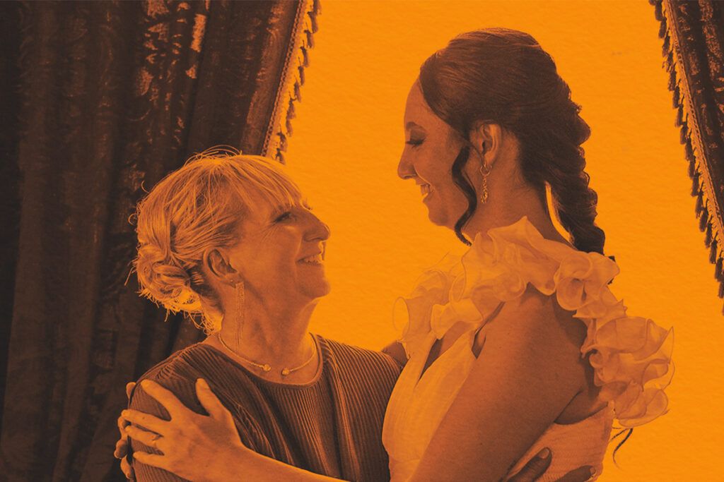 A touching moment between a future mother-in-law and bride on the wedding day